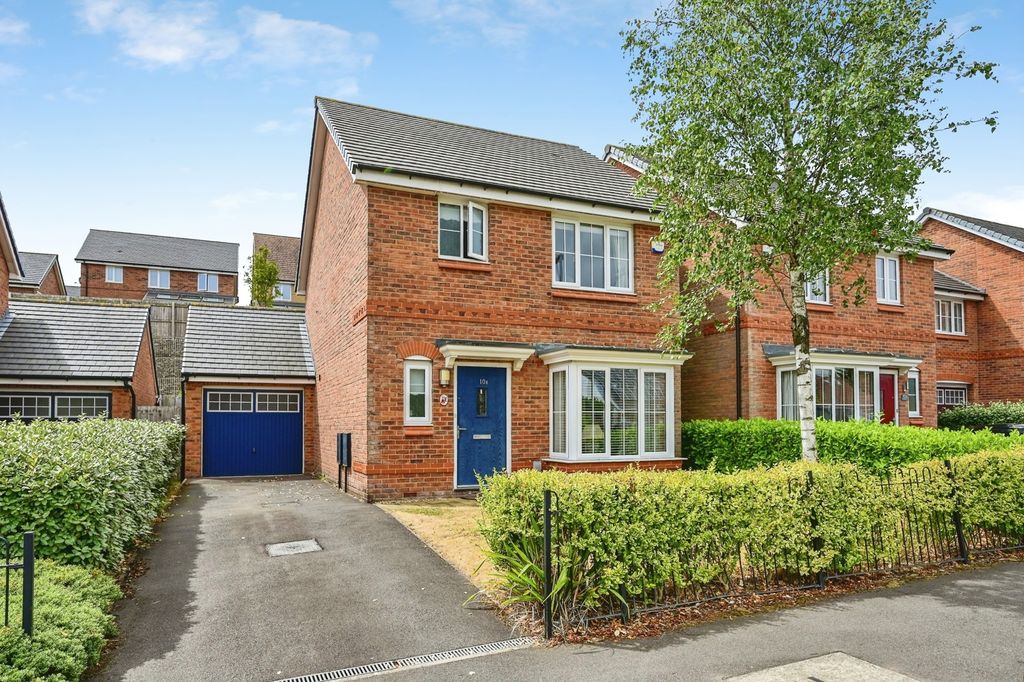 Property photo 2 of 19 Pbox-Img.Jpg