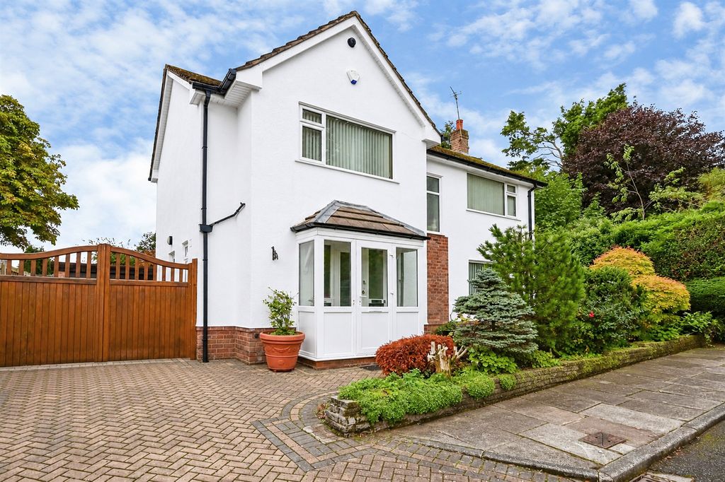 Property photo 1 of 15