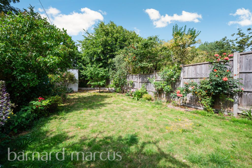 Property photo 3 of 12