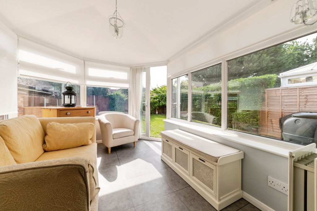 Additional image 10 of 3 bed semi-detached house for saleRomany Close, Letchworth Garden City SG6