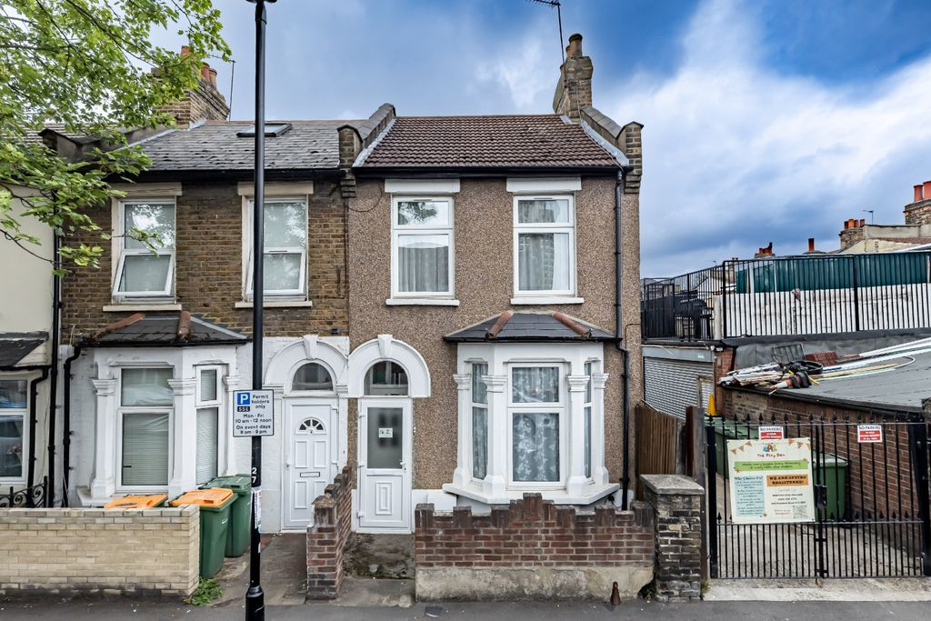 Property photo 1 of 13 4130680