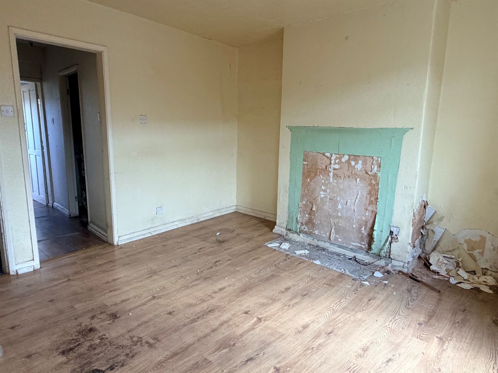 Property photo 2 of 7