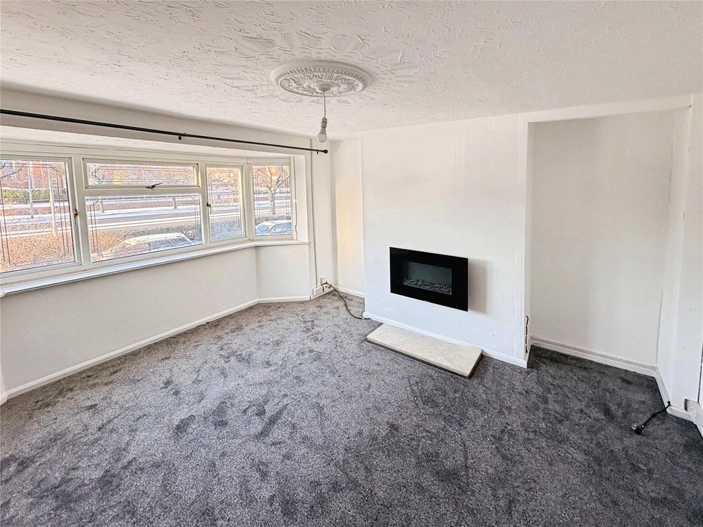 Property photo 2 of 6 Living Room