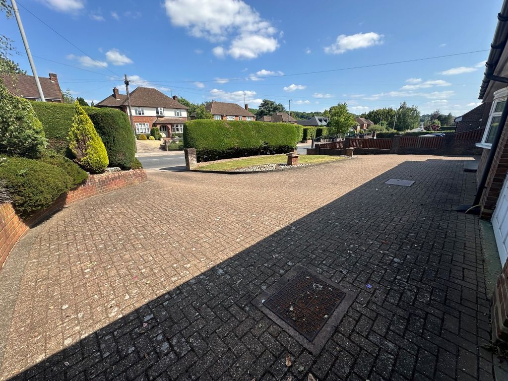 Property photo 2 of 30 4303733