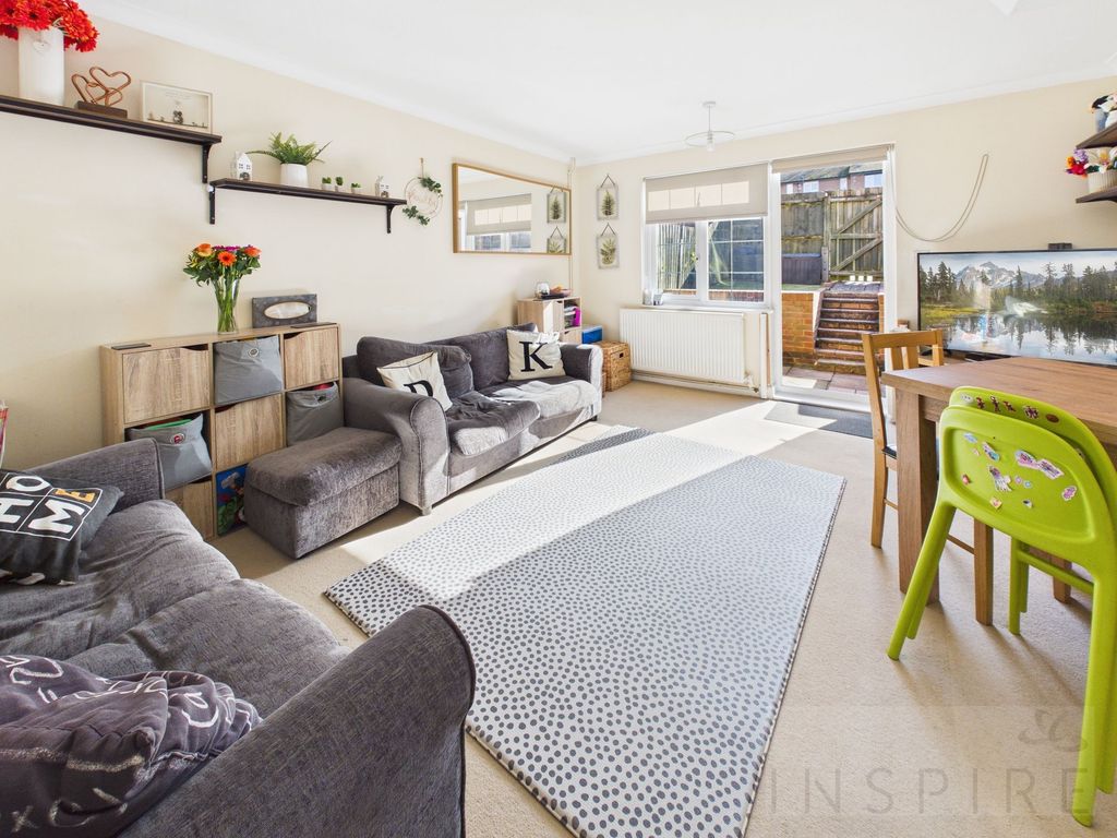 Property photo 1 of 23