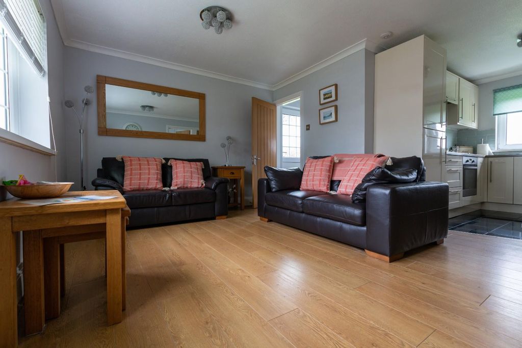 Property photo 3 of 10 DM_23_Rhossili.Jpg