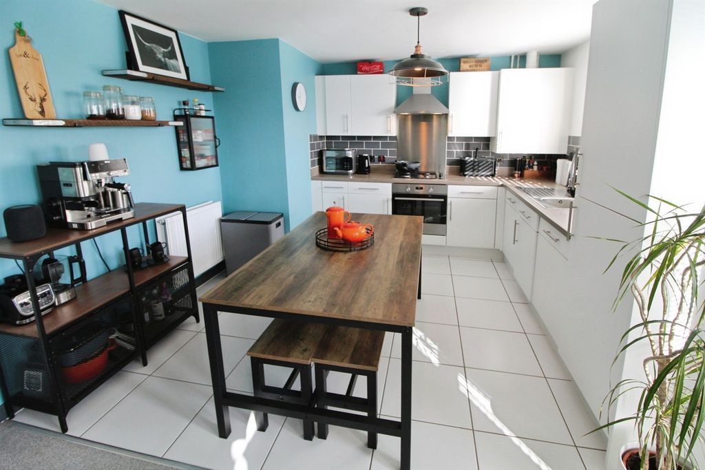 Property photo 2 of 8 Living Dining Kitchen