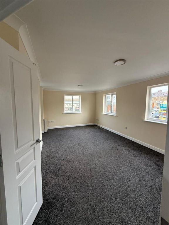 Property photo 2 of 15 Photo-2025-11-05-12-57-38.Jpg