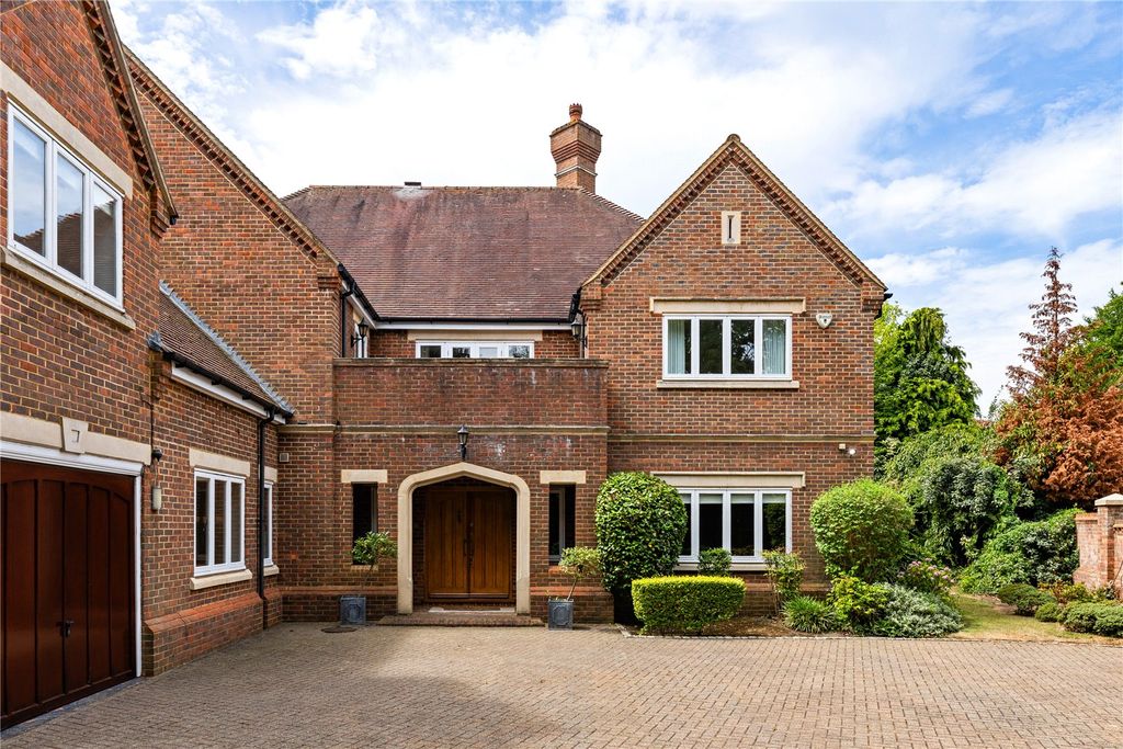 Property photo 1 of 28 Picture No. 03