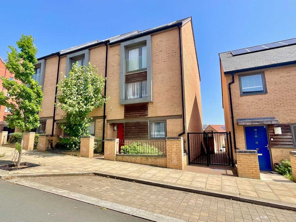 Property photo 1 of 30 3938081