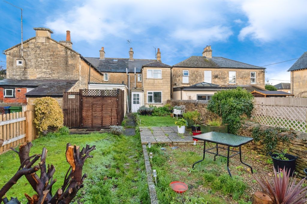 Property photo 3 of 17