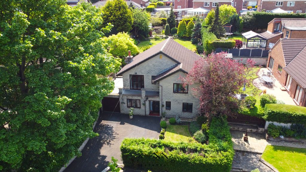 Property photo 1 of 37 1.4 Dji_0164