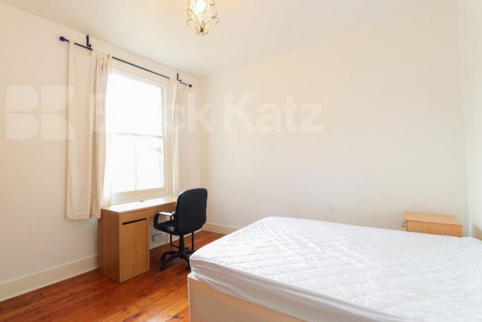 Property photo 3 of 5