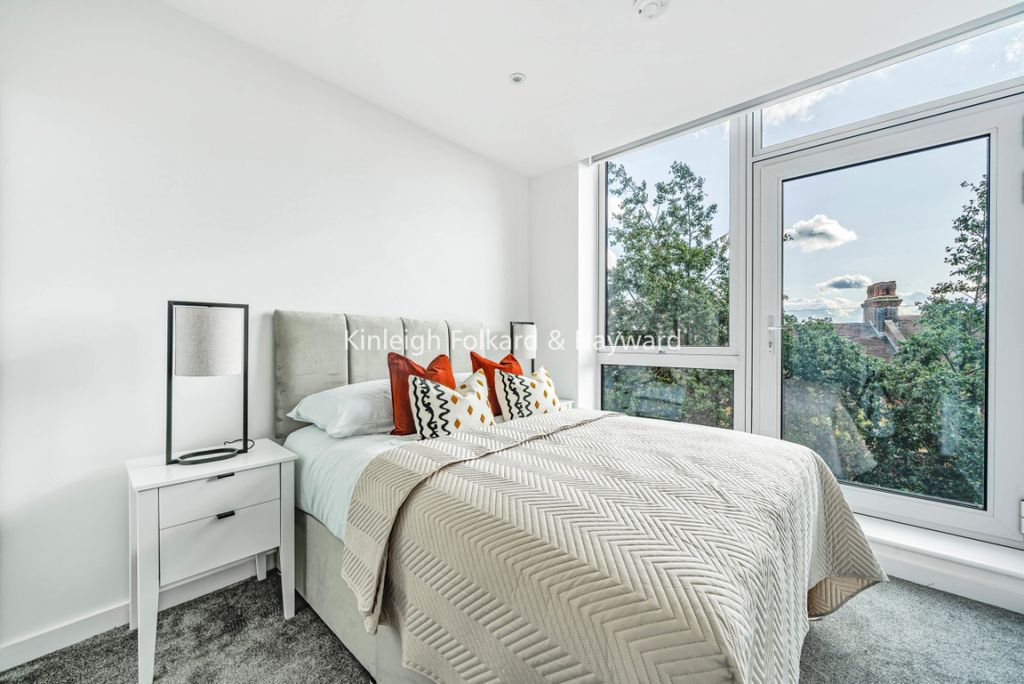 Property photo 3 of 5 c7Acc246-3088-4Cdf-A