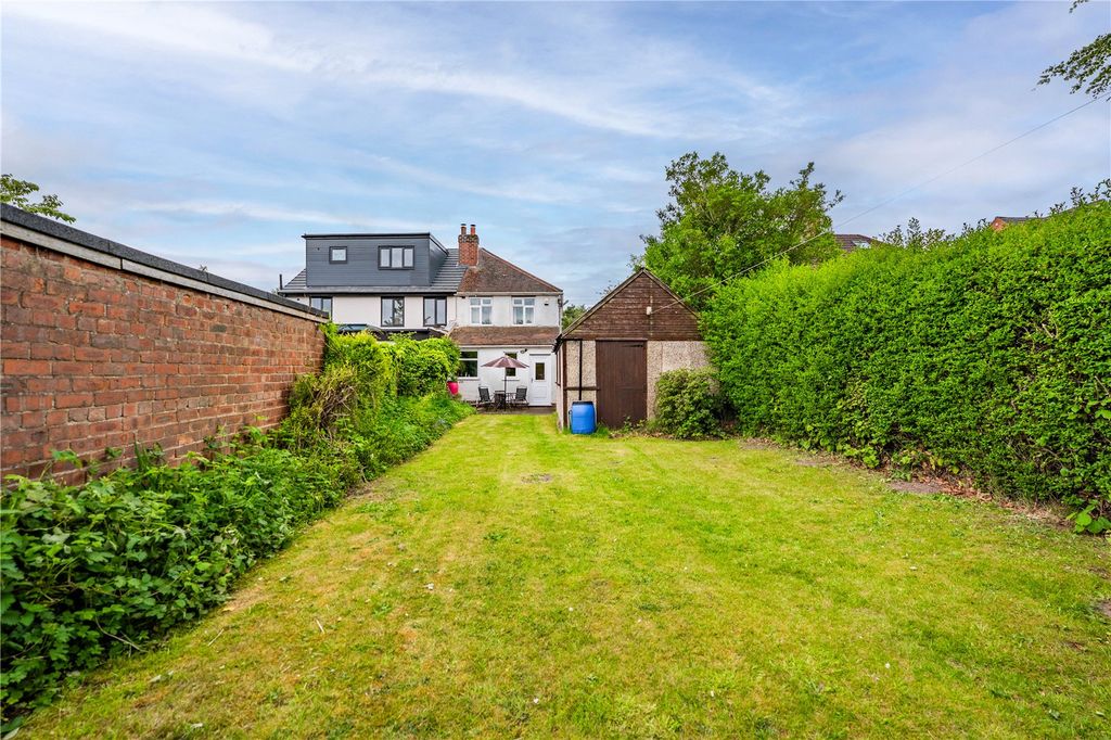 Property photo 2 of 26 Picture No. 23