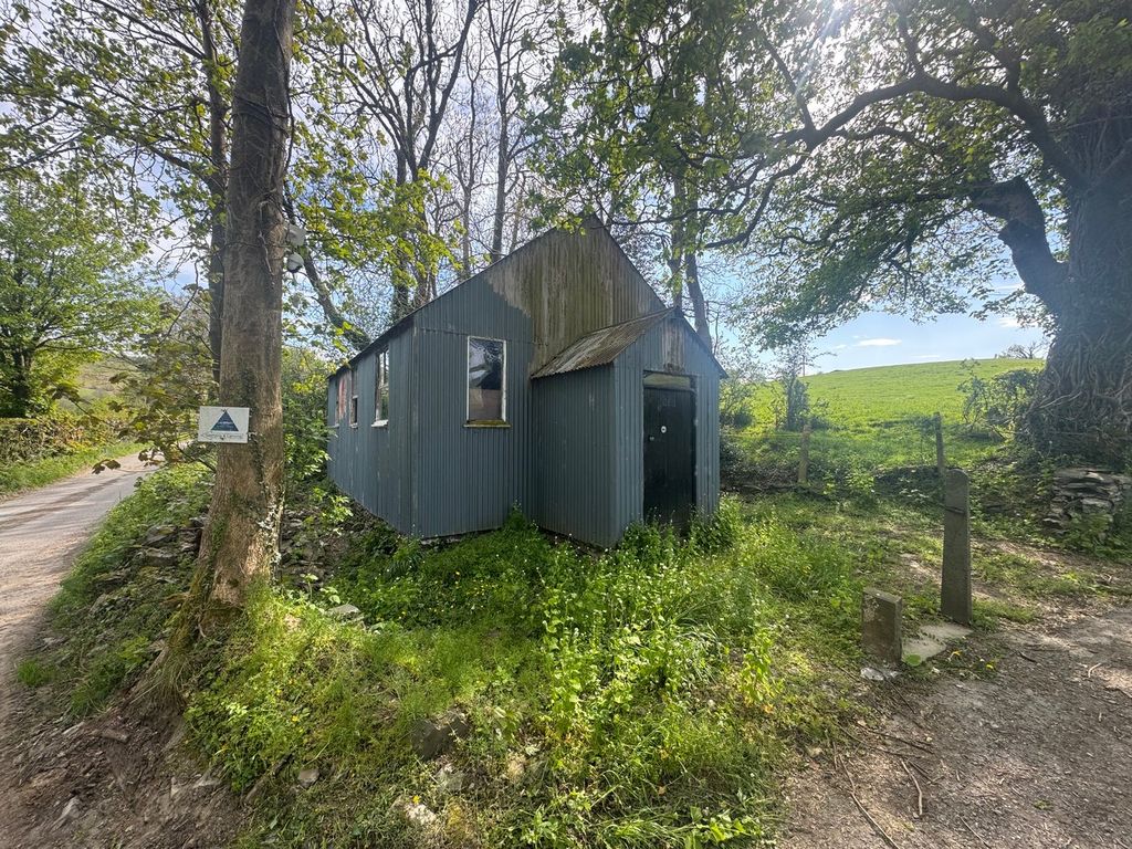 Property photo 3 of 7