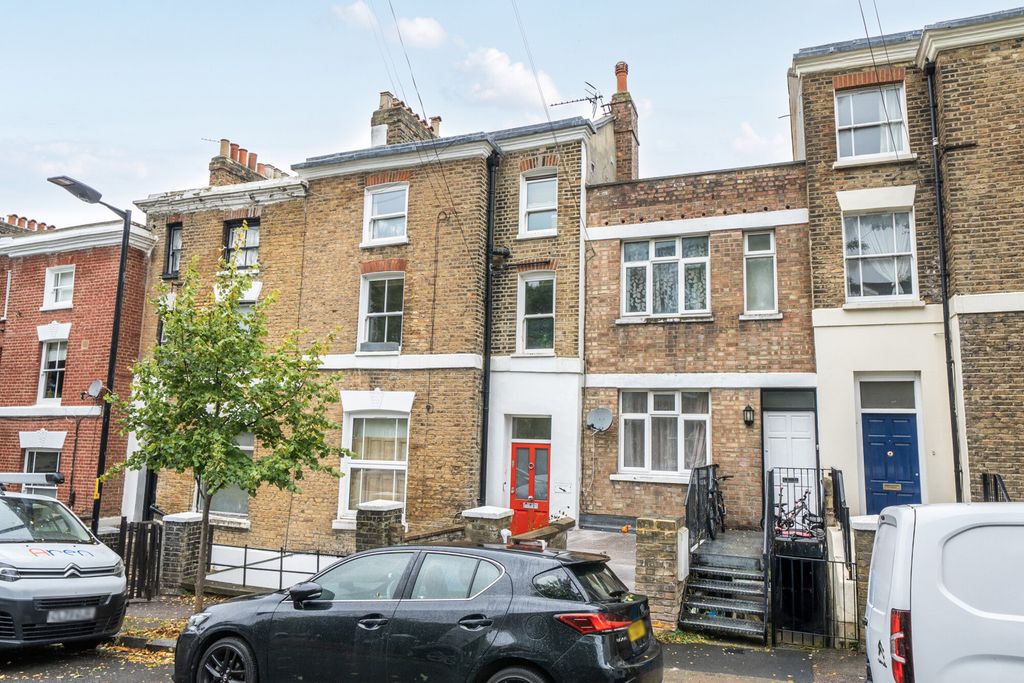 Property photo 3 of 15 External