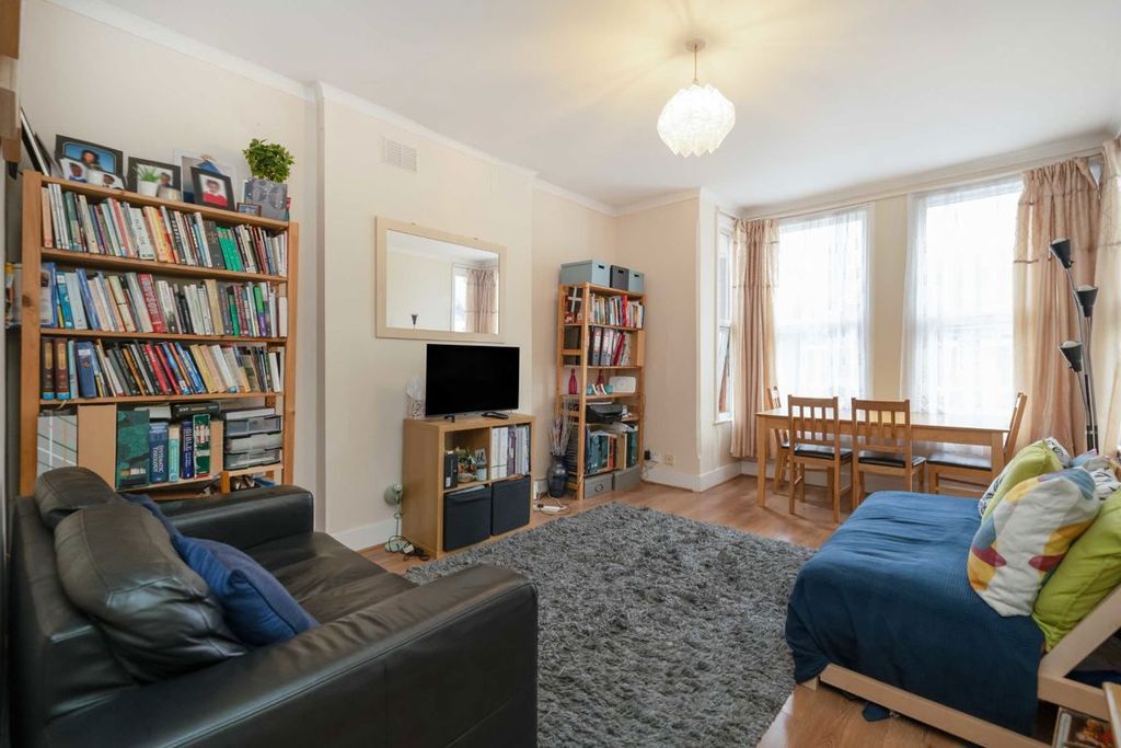 Property photo 2 of 5