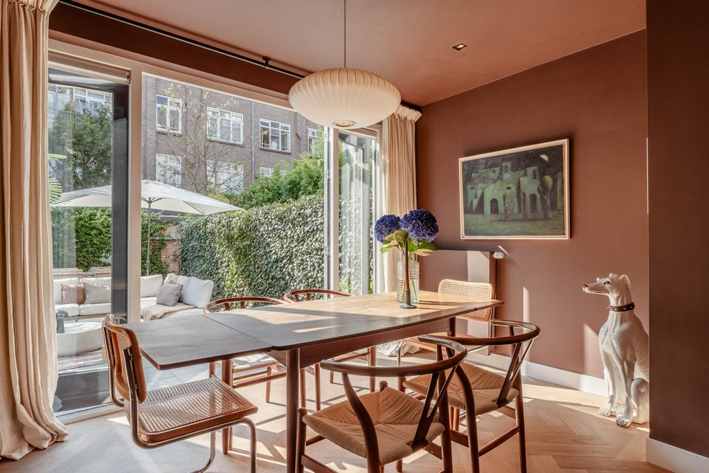 Property photo 3 of 38