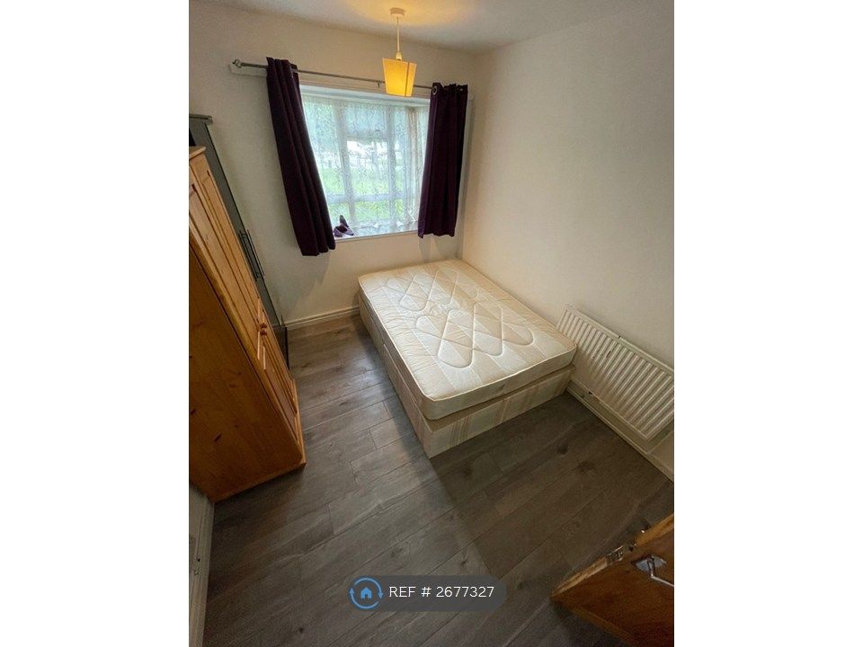 Property photo 2 of 2