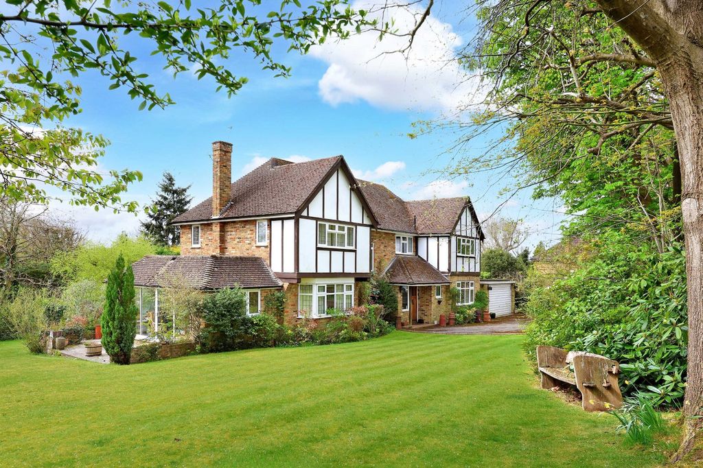 Property photo 1 of 19 Picture No. 04