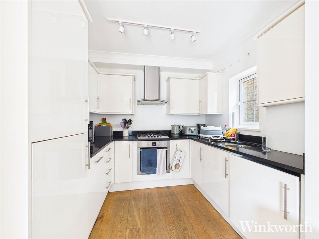 Property photo 1 of 8 Picture No. 06