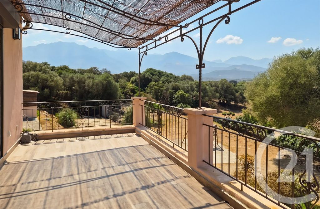 Property photo 1 of 19 Lumio Property With Panoramic Mountain Views On ~2,900 m² Grounds, Two-Level Renovated Home With Pool And Independent Apartment