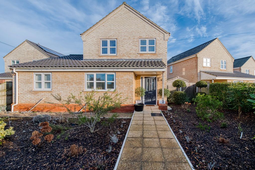 Property photo 1 of 19