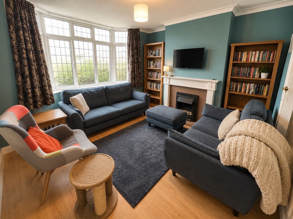 Property photo 2 of 16 3327762