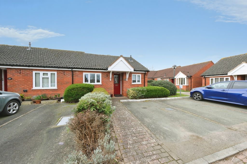 Property photo 3 of 17