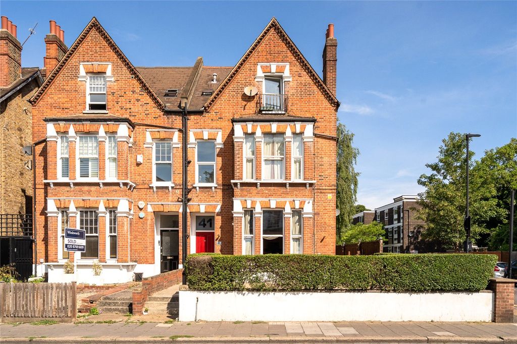 Property photo 2 of 11 Picture No. 09