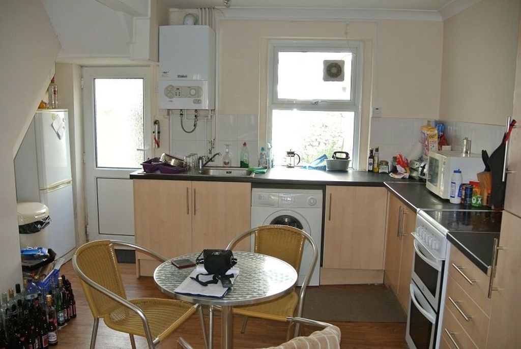 Property photo 3 of 5