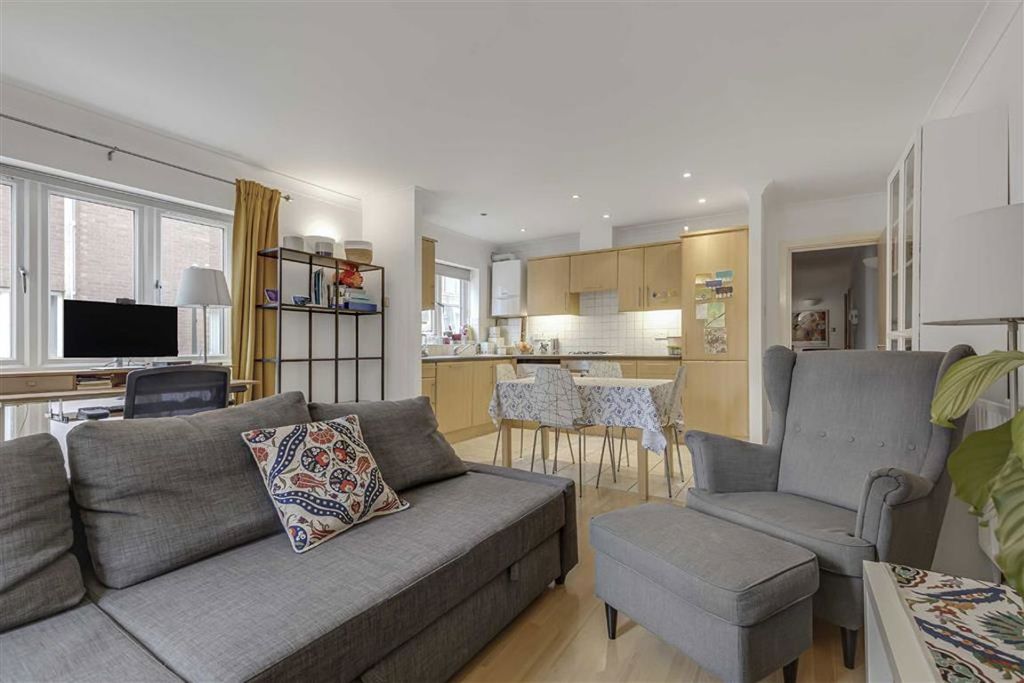 Property photo 3 of 6