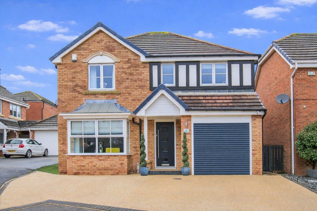 Property photo 1 of 20