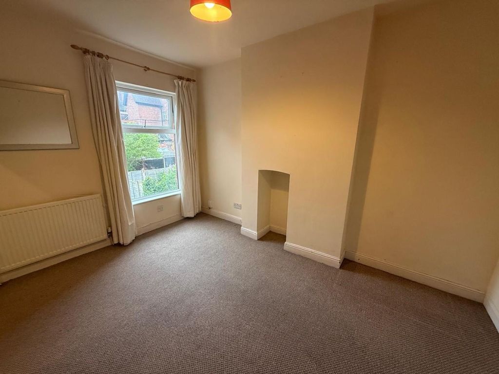 Property photo 3 of 12 Bedroom 1