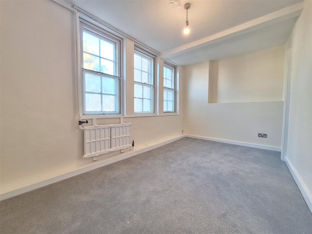 Property photo 3 of 6 20260302_150926.Jpg