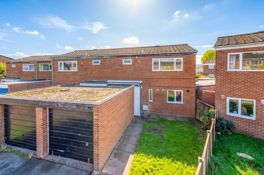 Property photo 1 of 24