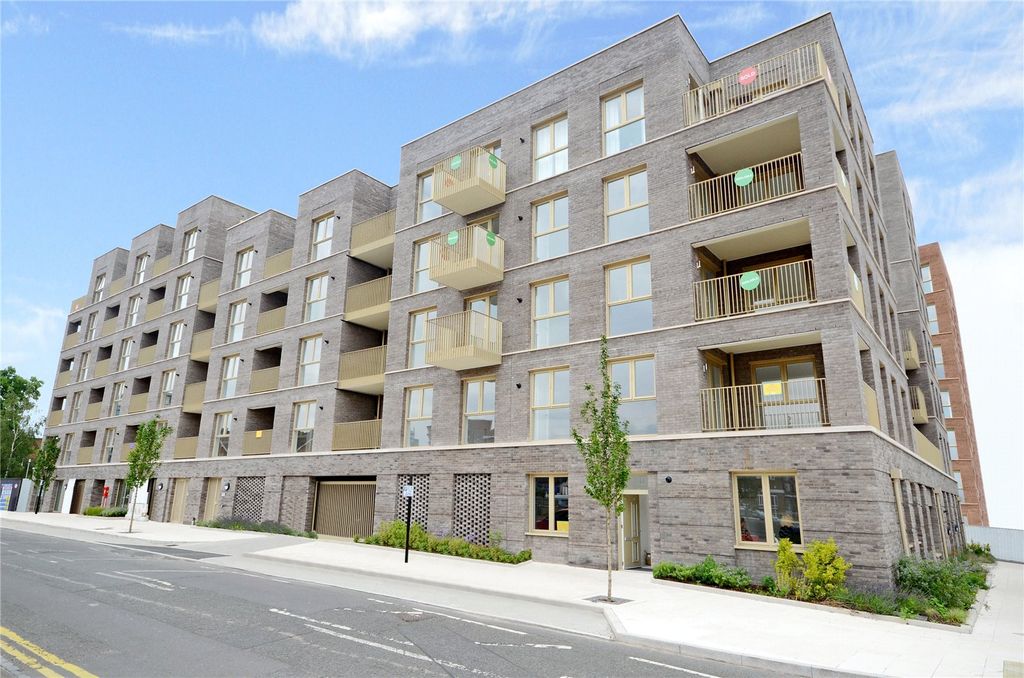 Property photo 1 of 9 Picture No. 17