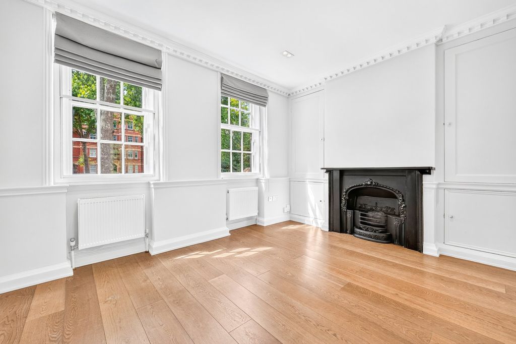Property photo 1 of 25