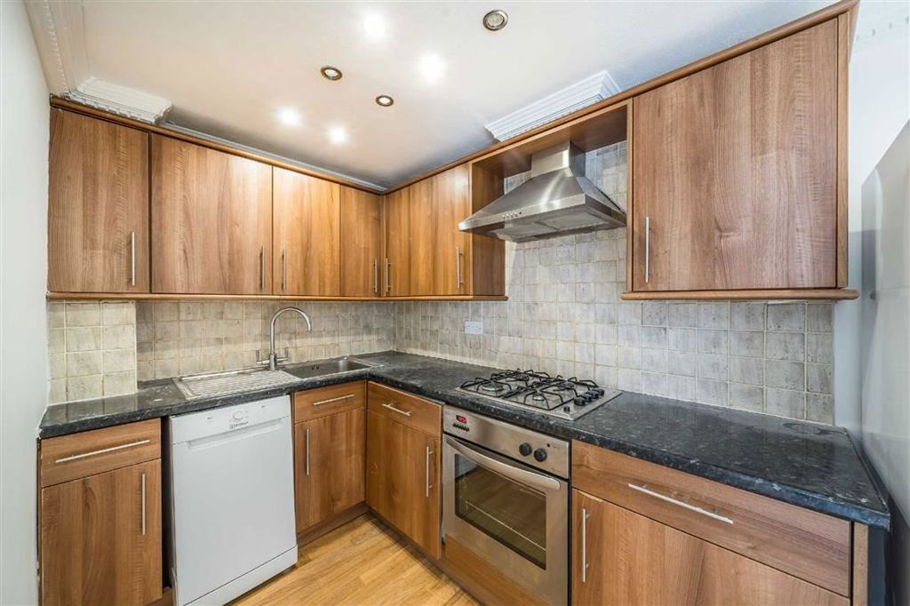Property photo 3 of 5