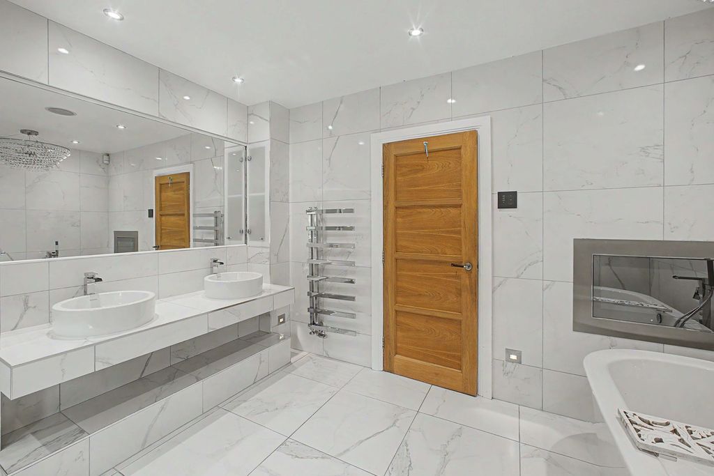 Additional image 12 of 5 bed detached house for saleSouth Downs Road, Bowdon WA14