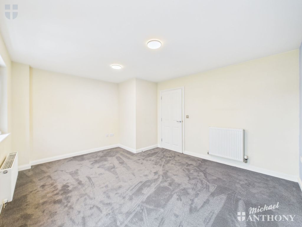 Property photo 2 of 17 40B90504F34A4427914A66Ac12d57548_80_Cam03218G0-Pr0846-Still014