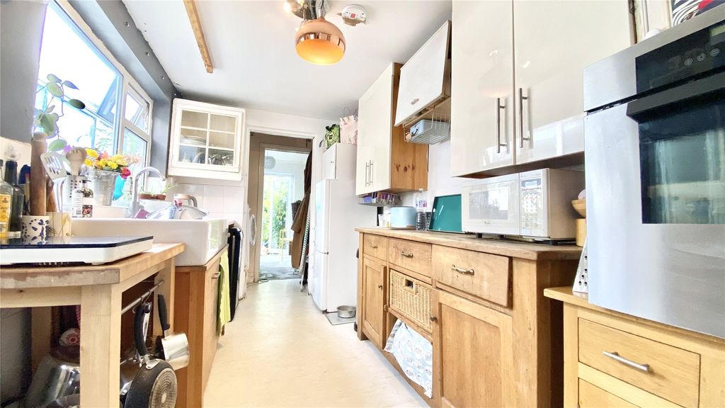 Property photo 3 of 8 Picture No. 04