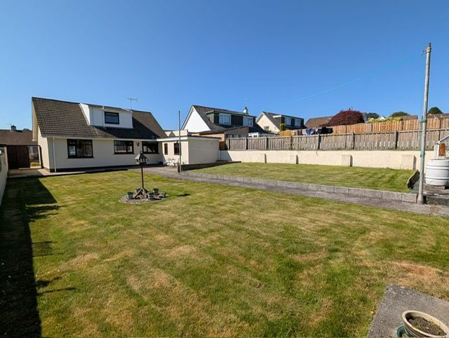 Property photo 2 of 23
