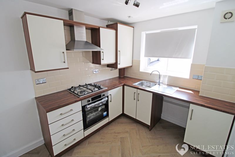 Property photo 2 of 17 Kitchen