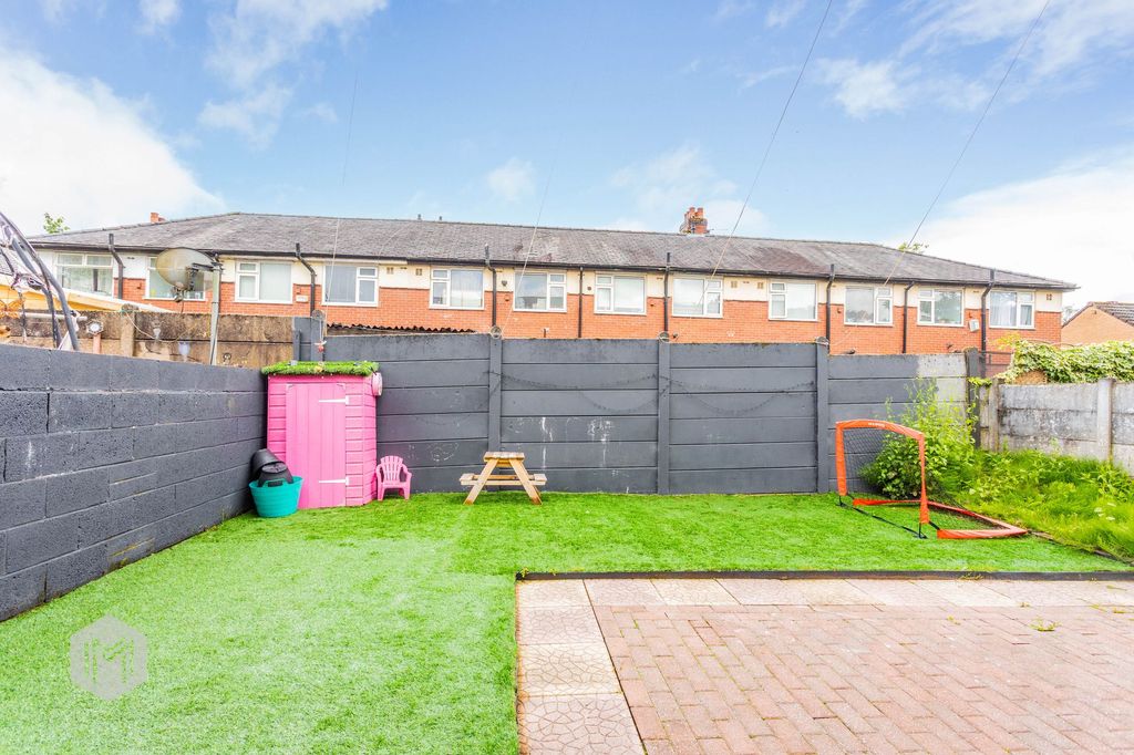 Property photo 2 of 14