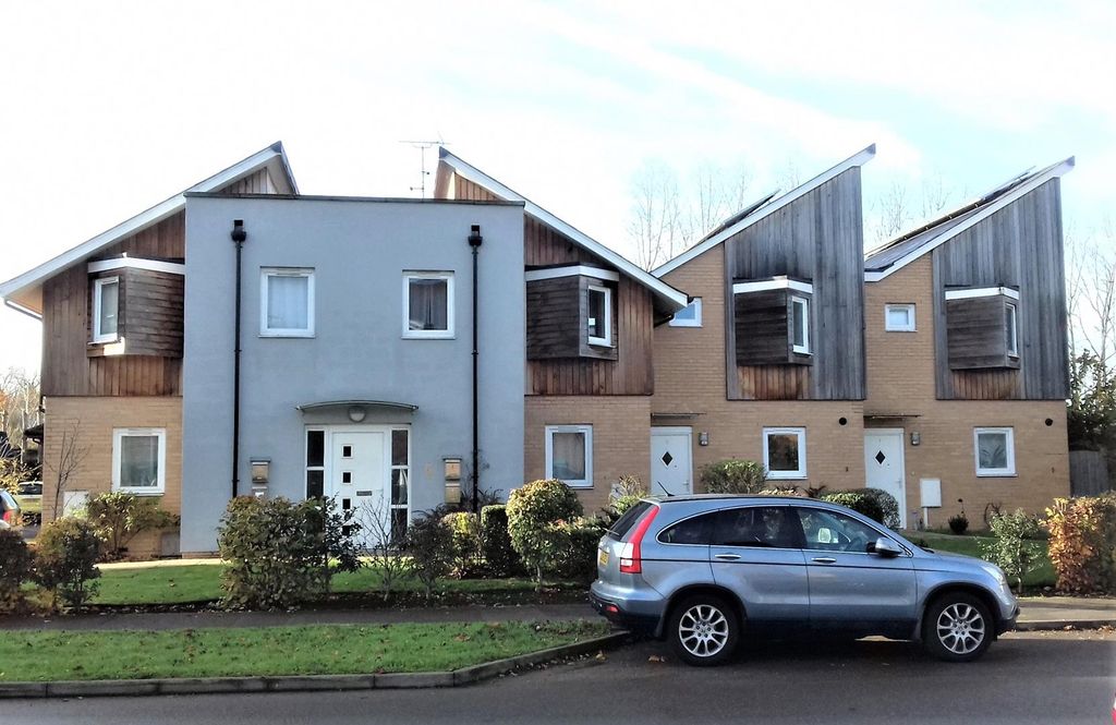 Property photo 3 of 15 Front 3.Jpg