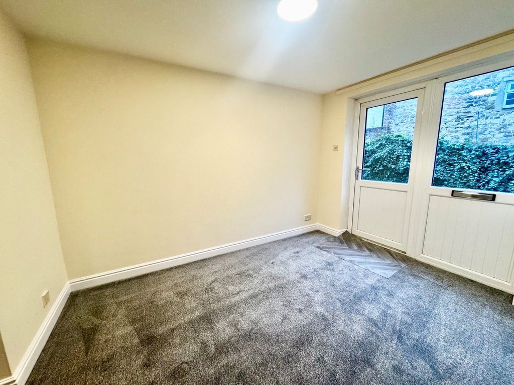 Property photo 3 of 7 Picture No. 04