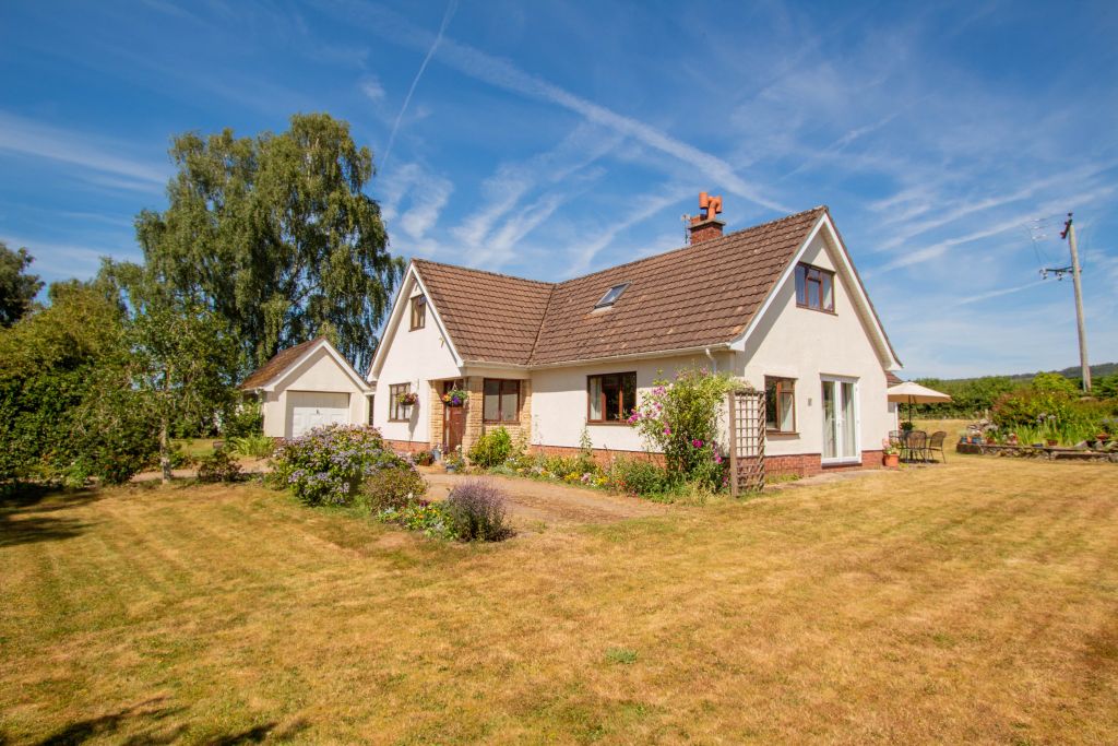 Property photo 1 of 36