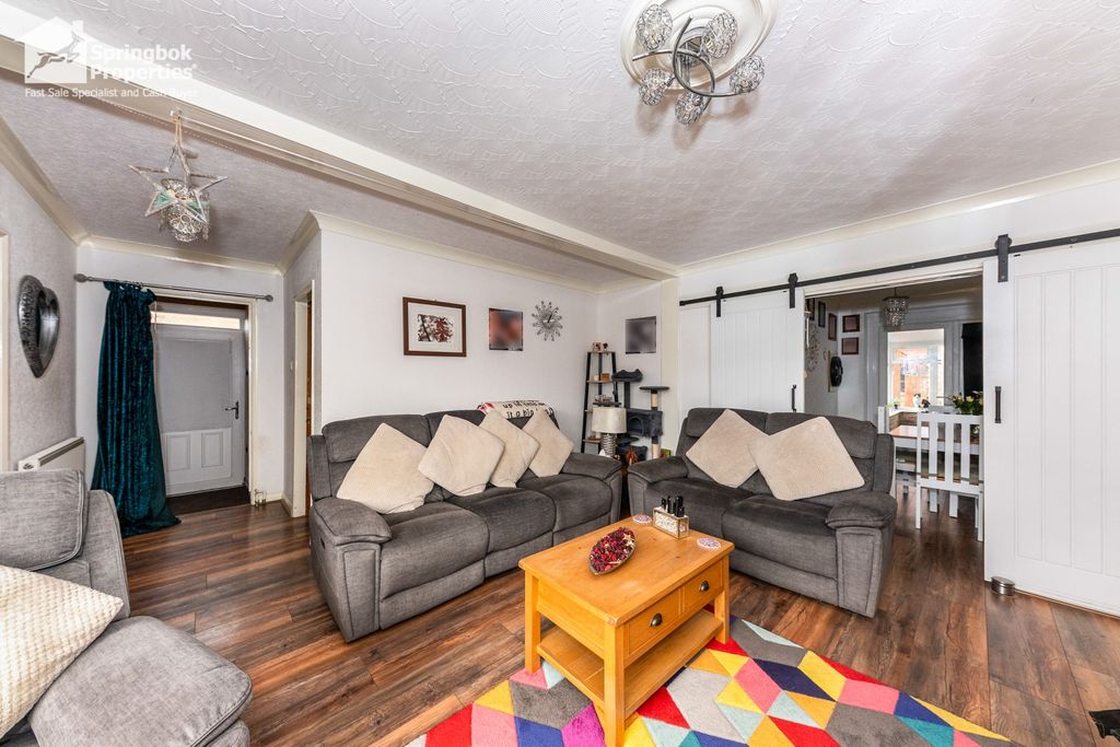 Property photo 3 of 15 2